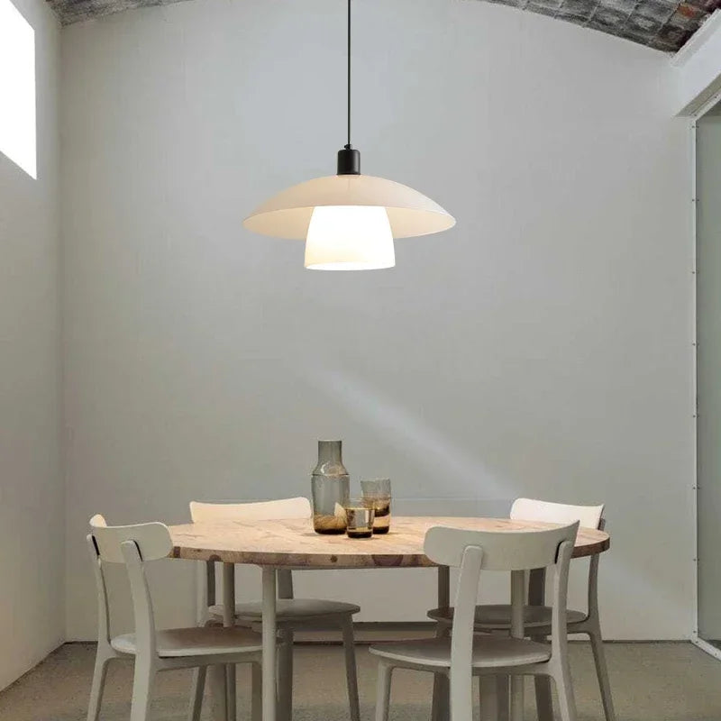 Lustre suspendu élégant Aurelis pour salon et hall d'entrée