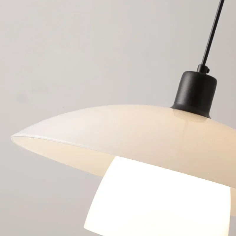 Lustre suspendu élégant Aurelis pour salon et hall d'entrée