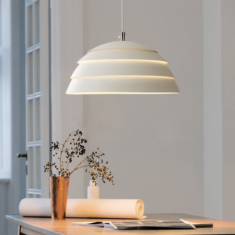 Nordic Dome LED závěsné svítidlo od Kirelo pro moderní kuchyně a jídelní prostory