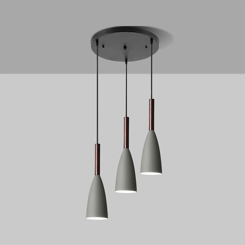 Lámpara colgante Northern Glow de tres luces con estructura de aluminio y cable ajustable