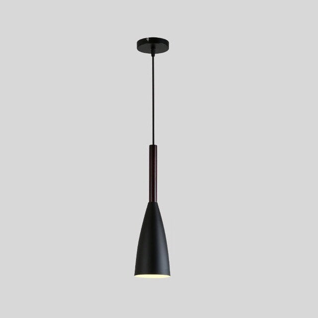 Lámpara colgante Northern Glow de tres luces con estructura de aluminio y cable ajustable