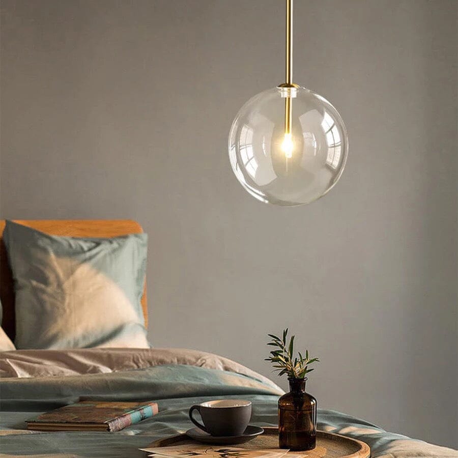Linvale Studio představuje závěsná světla Arden Nordic Glass Orb pro moderní interiéry
