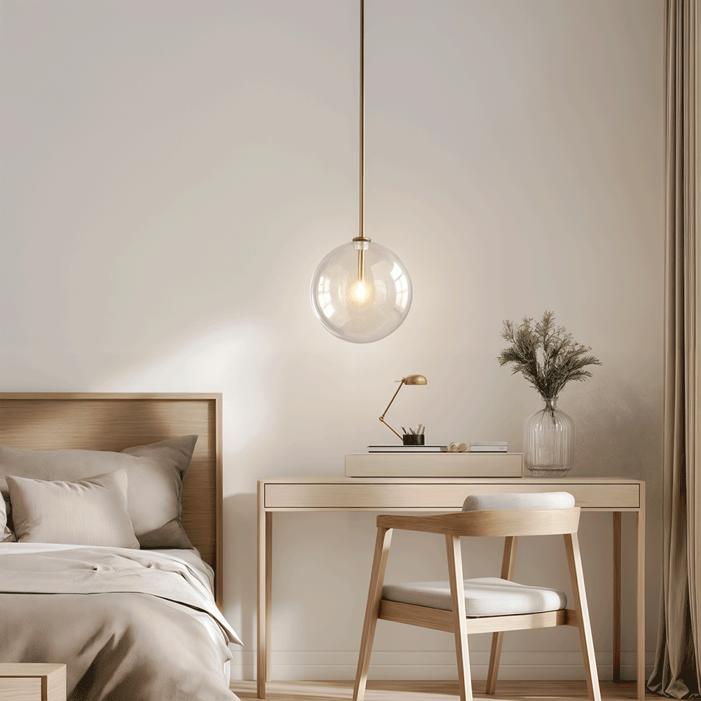 Linvale Studio představuje závěsná světla Arden Nordic Glass Orb pro moderní interiéry