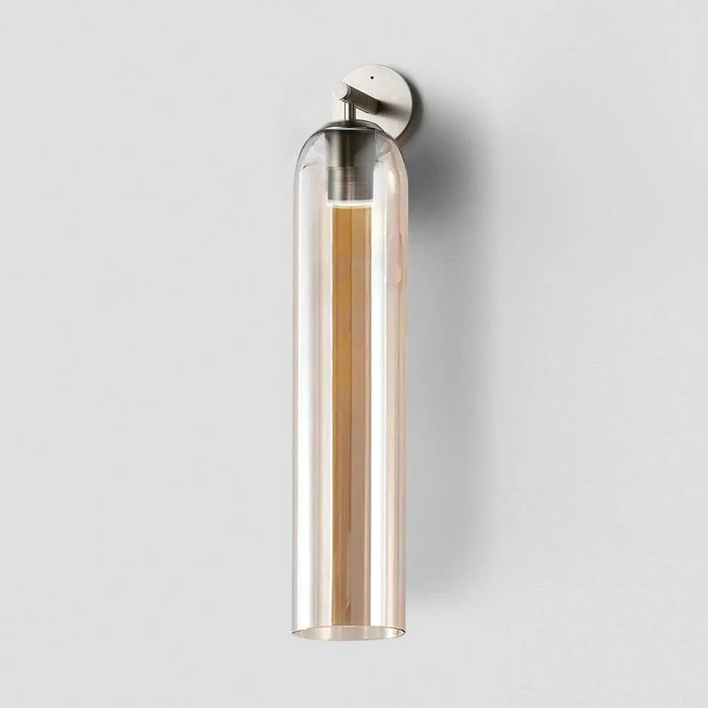 Applique da parete in vetro nordico di Lumenix con design minimalista a luce soffusa per interni moderni
