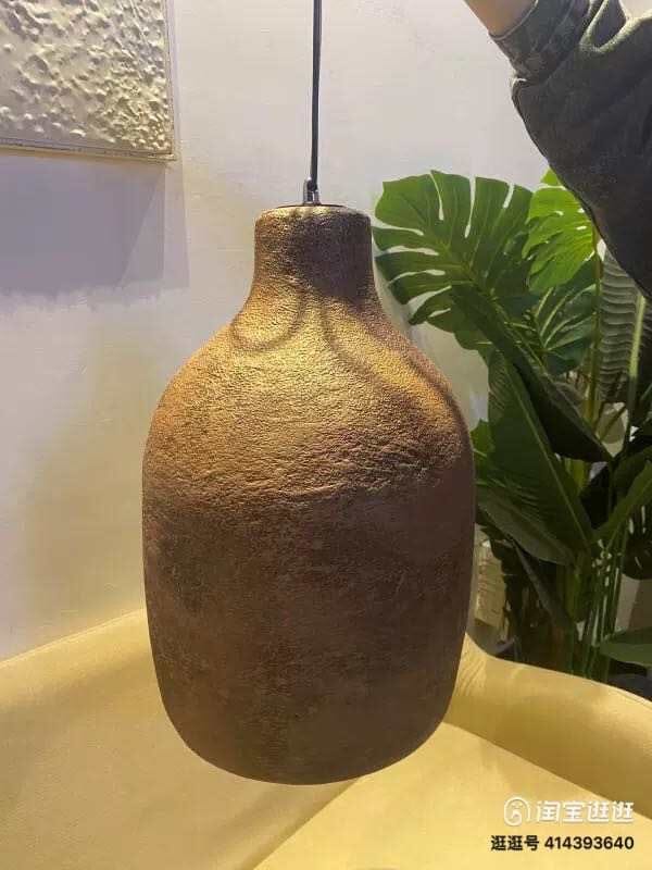 Timeless Decor presenta lámpara colgante de cemento Aurek con cable ajustable en estilo Wabi-Sabi