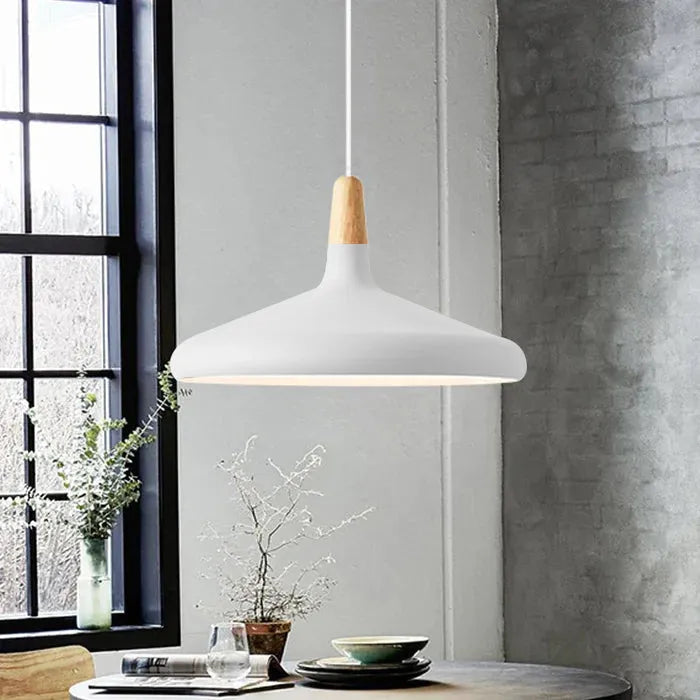 NyraLume Studio Asterra závěsná lampa ve tvaru kužele inspirovaná makronkou