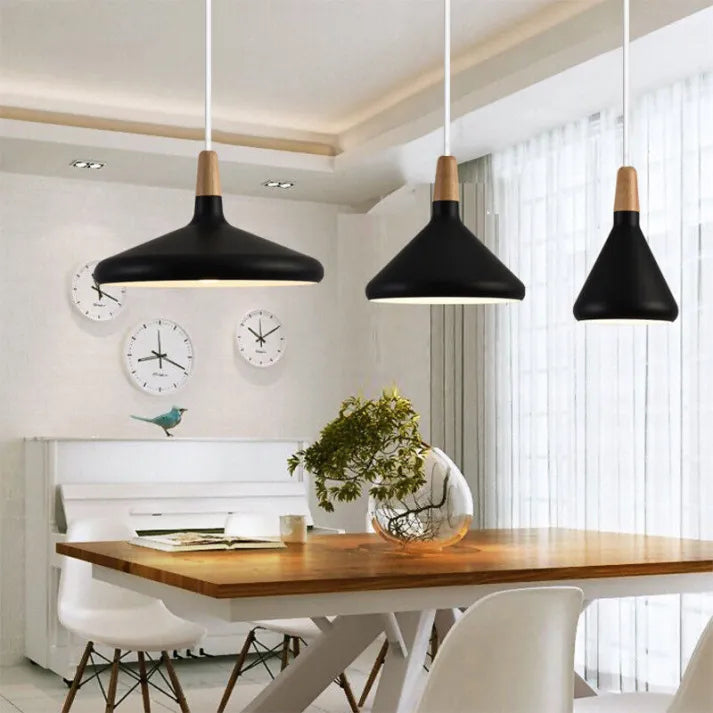 NyraLume Studio Asterra závěsná lampa ve tvaru kužele inspirovaná makronkou