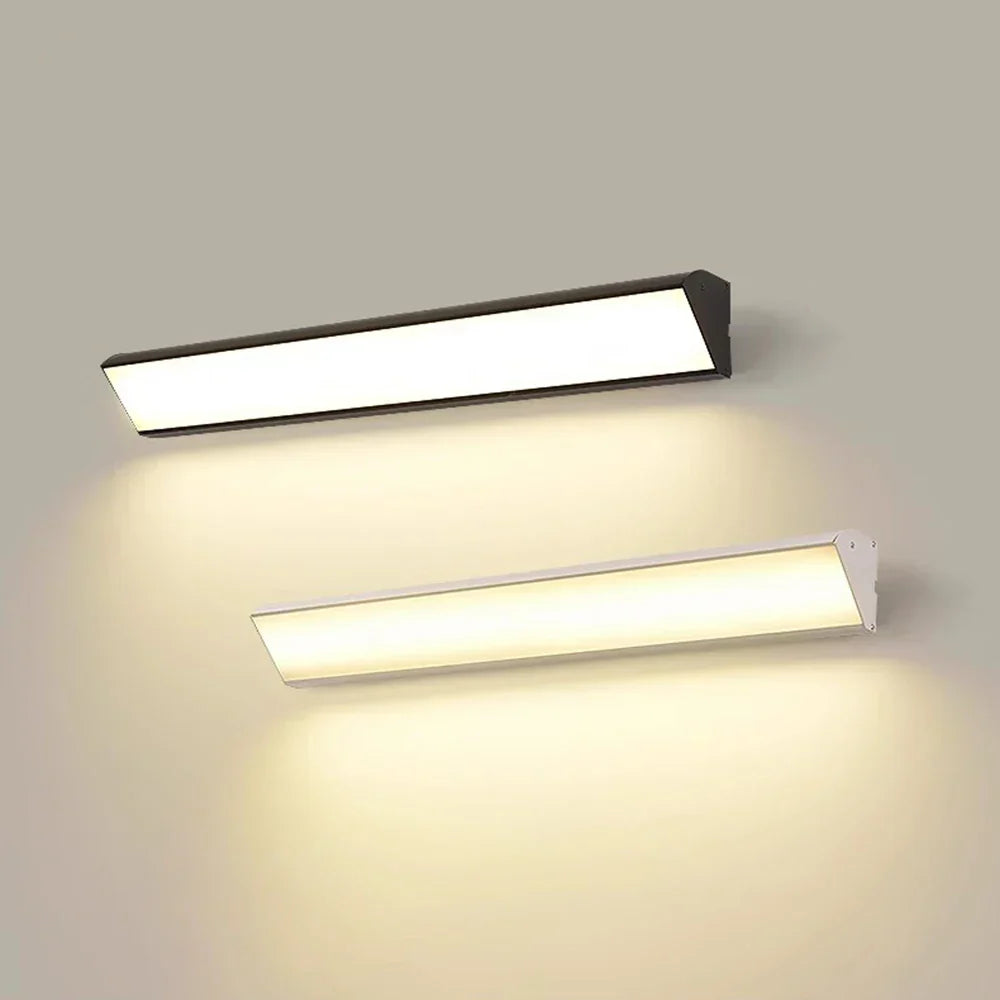 Projecteur extérieur étanche LumaGuard avec détecteur de mouvement LED 60 à 90 cm