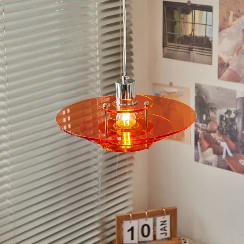 Lámpara colgante acrílica UFO de Luminara en elegancia moderna, una luminaria de techo contemporánea y elegante