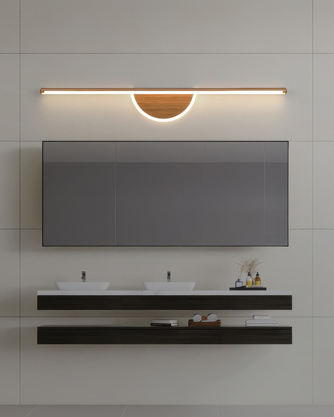 Iluminación ambiental para fondo de TV con lámpara de pared de madera Sylva Arc y resplandor suave de tubo