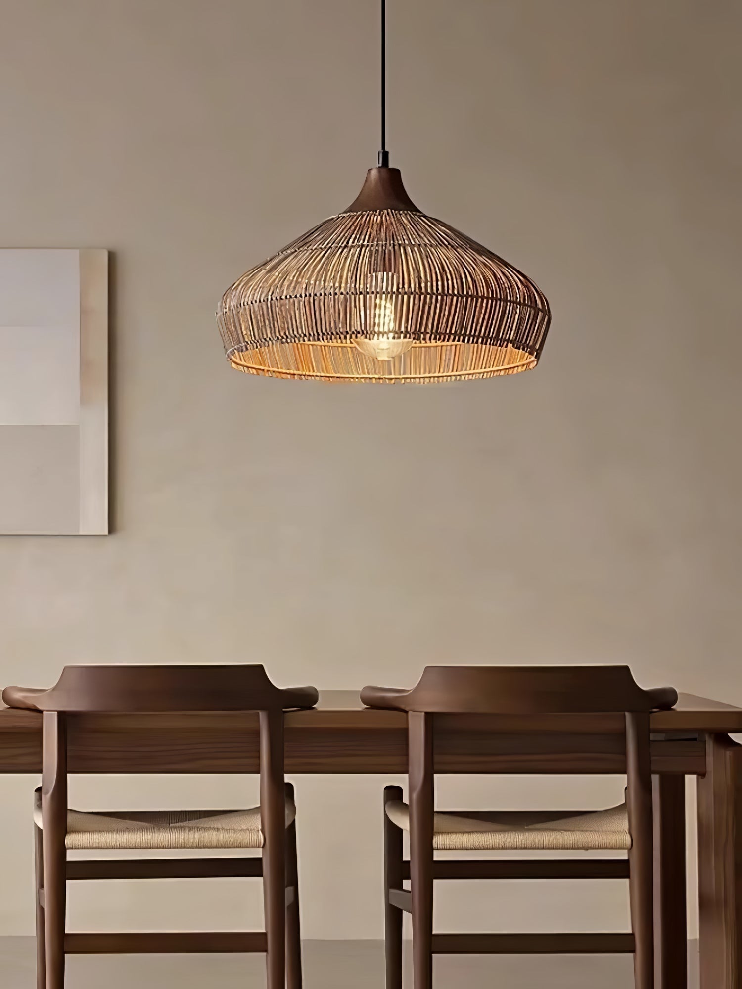 Suspension Lumenara en rotin et bois avec ambiance LED chaleureuse