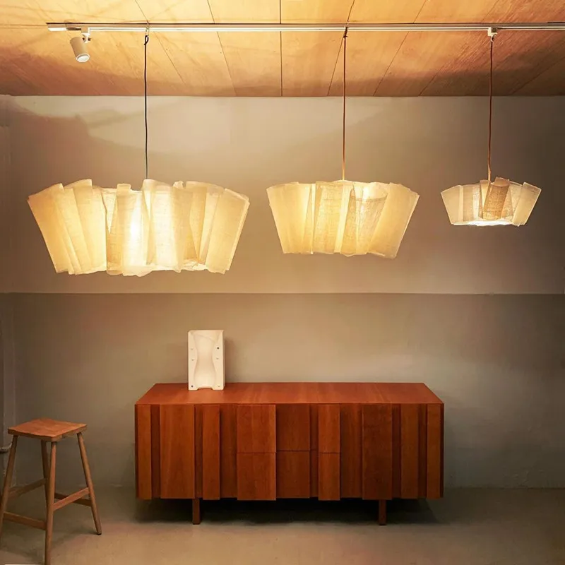 Plafonnier plissé en lin Solara à LED pour pièces modernes